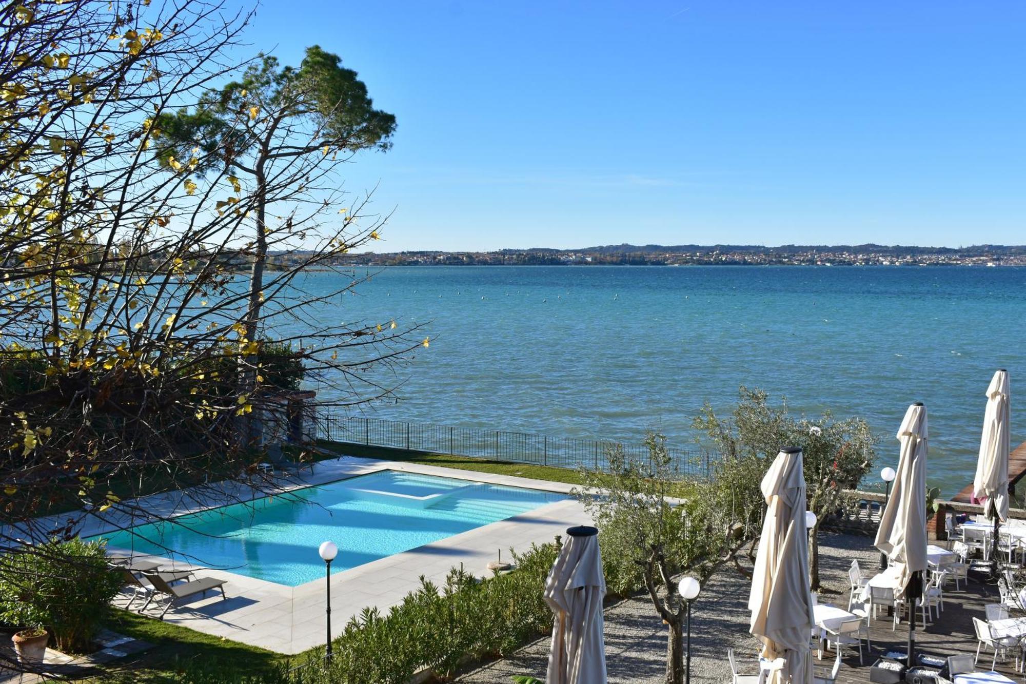Villa Pioppi Hotel Sirmione Esterno foto