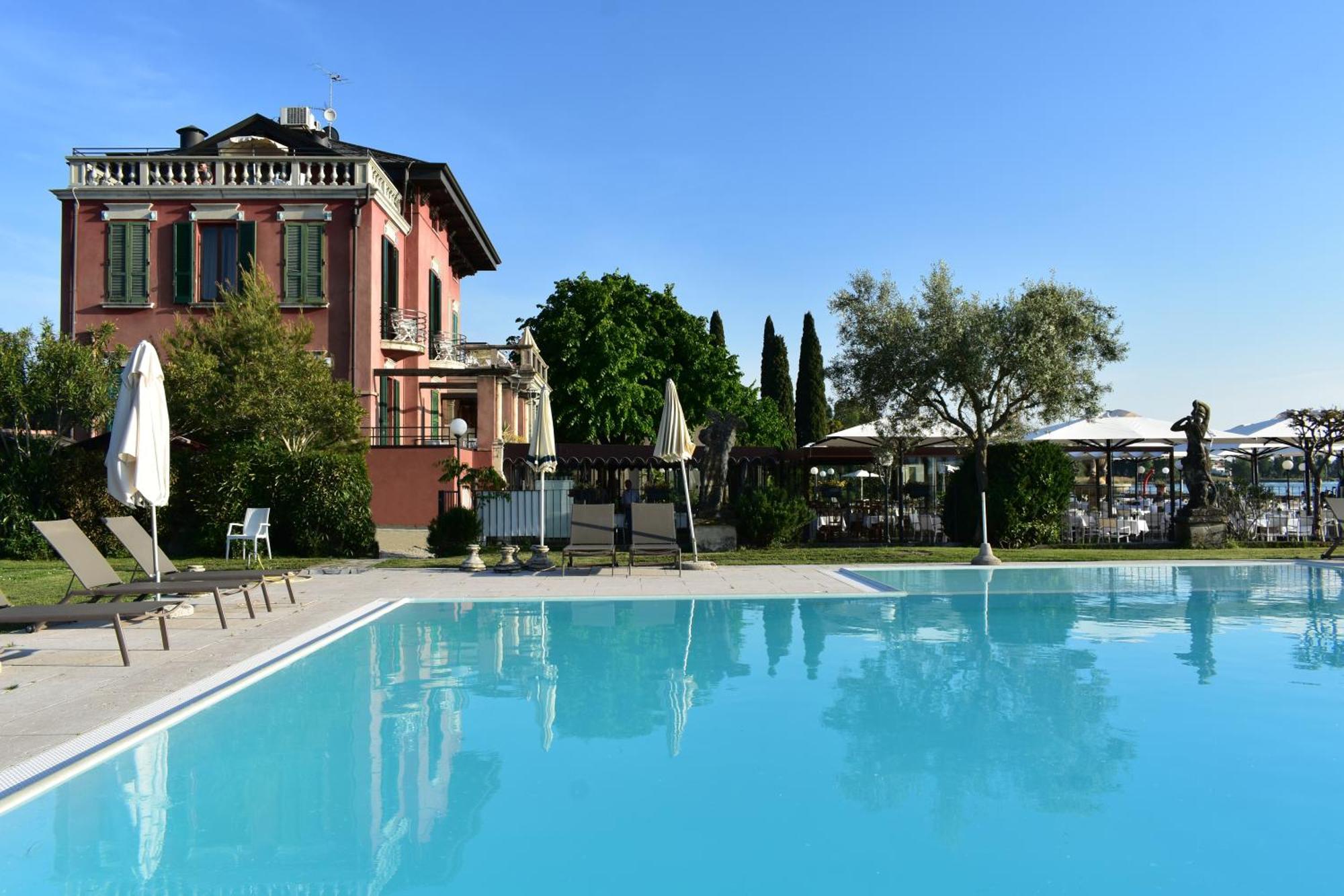 Villa Pioppi Hotel Sirmione Esterno foto