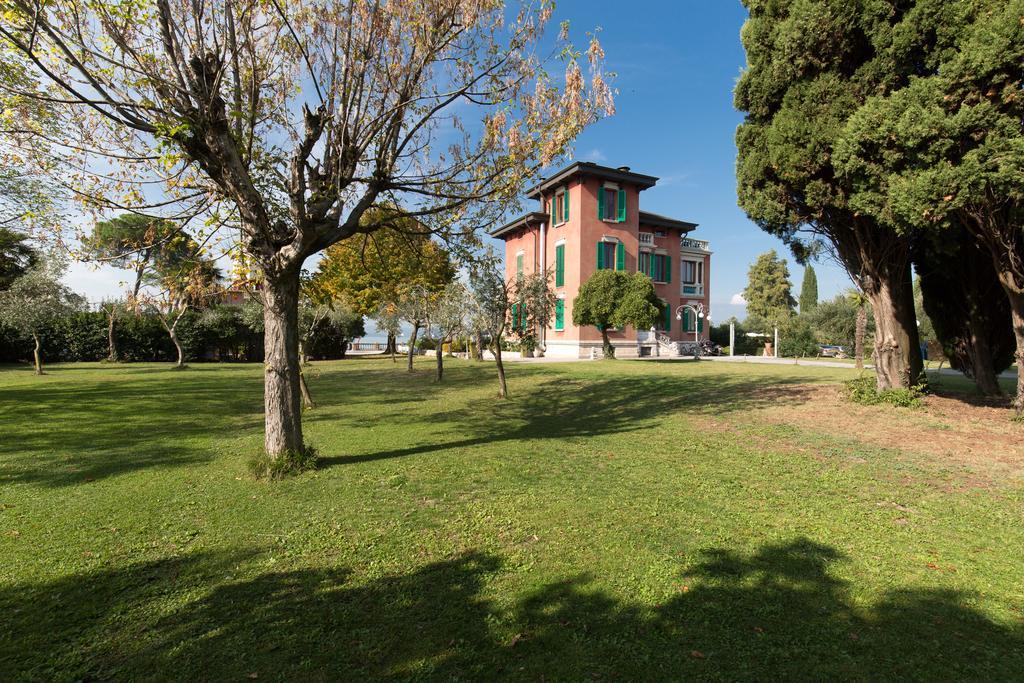 Villa Pioppi Hotel Sirmione Esterno foto
