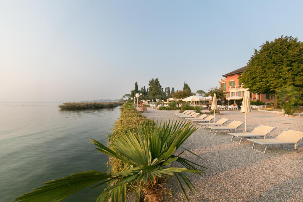 Villa Pioppi Hotel Sirmione Esterno foto