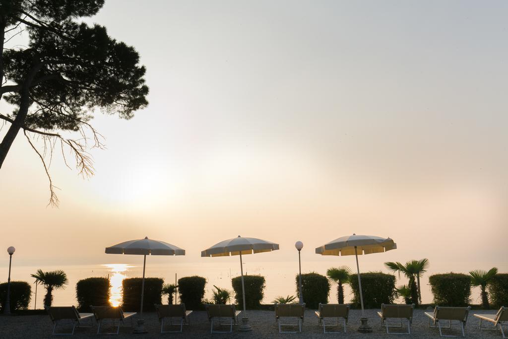 Villa Pioppi Hotel Sirmione Esterno foto